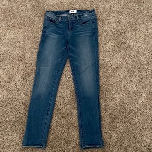 Paige Jeans Size 28 Skyline Ankle Peg. Like New!